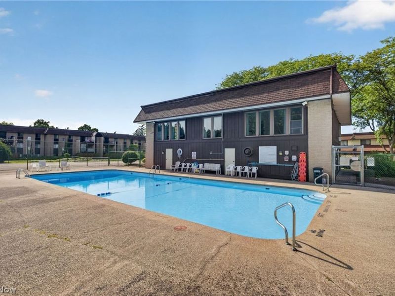9956 Johnnycake Ridge Road, Unit N2, Painesville, OH 44077 Photo 44