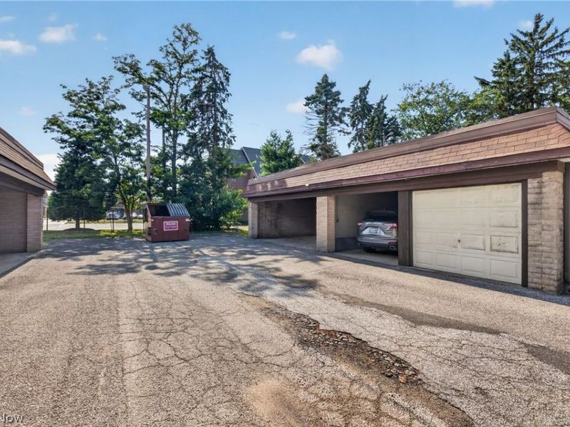 9956 Johnnycake Ridge Road, Unit N2, Painesville, OH 44077 Photo 46
