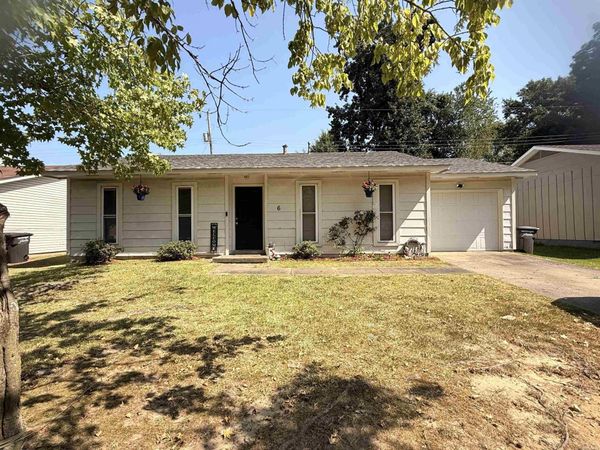 6 Woodbriar Ct , Jacksonville, AR 72076