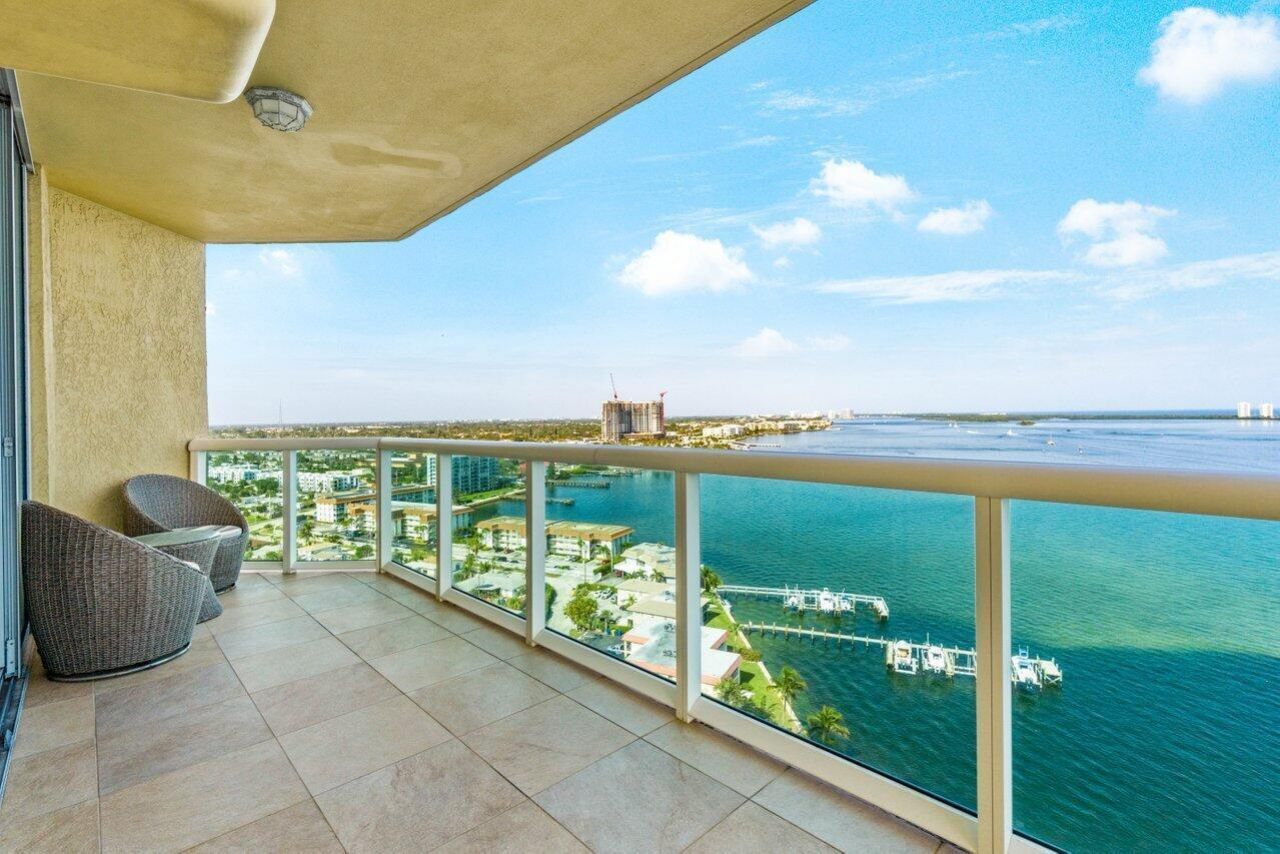 2650 Lake Shore Drive, Unit 1906, Riviera Beach, FL 33404 Photo