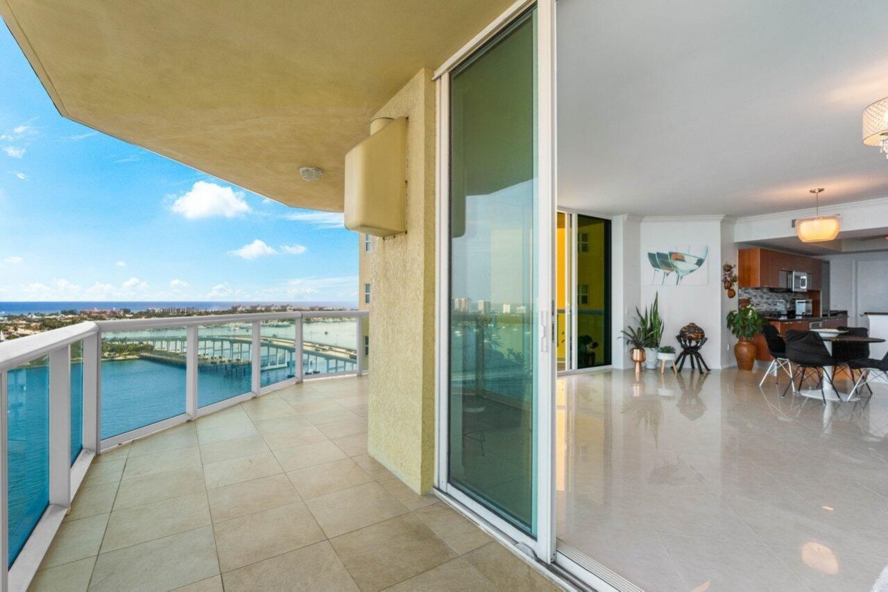 2650 Lake Shore Drive, Unit 1906, Riviera Beach, FL 33404 Photo