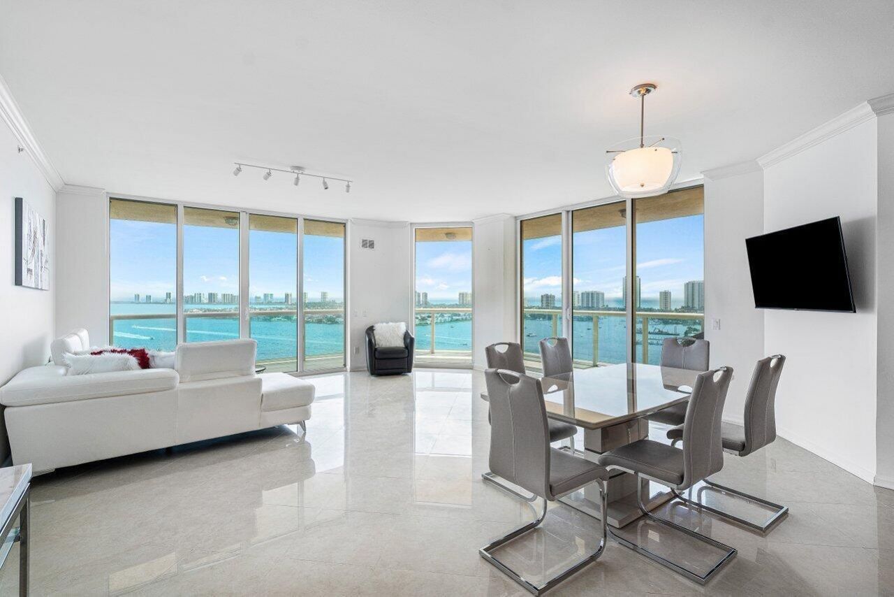 2650 Lake Shore Drive, Unit 1906, Riviera Beach, FL 33404 Photo