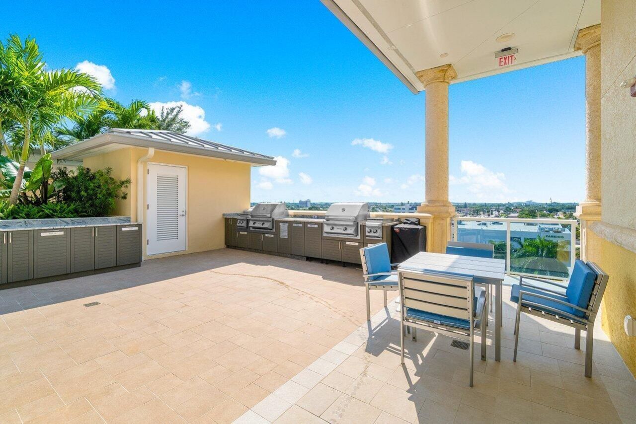 2650 Lake Shore Drive, Unit 1906, Riviera Beach, FL 33404 Photo