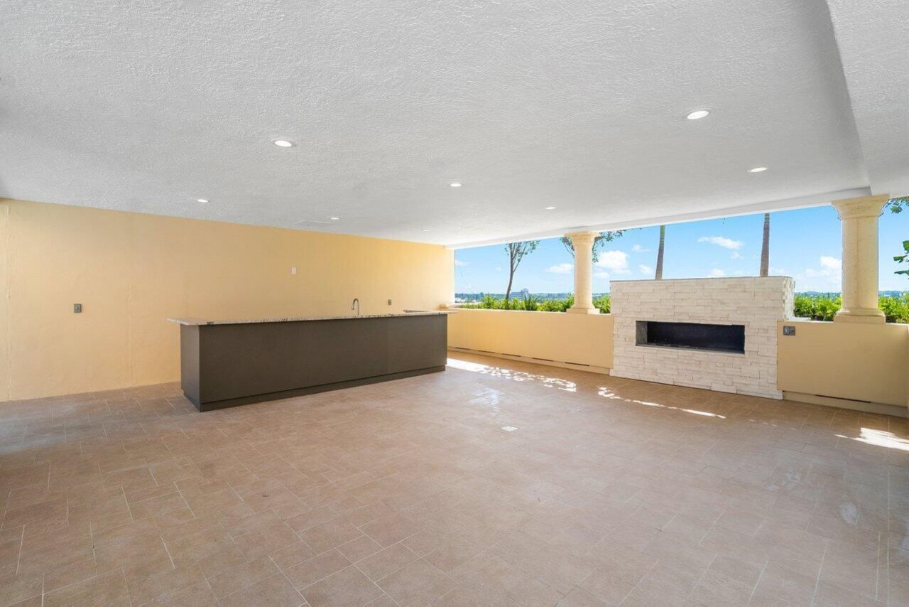 2650 Lake Shore Drive, Unit 1906, Riviera Beach, FL 33404 Photo