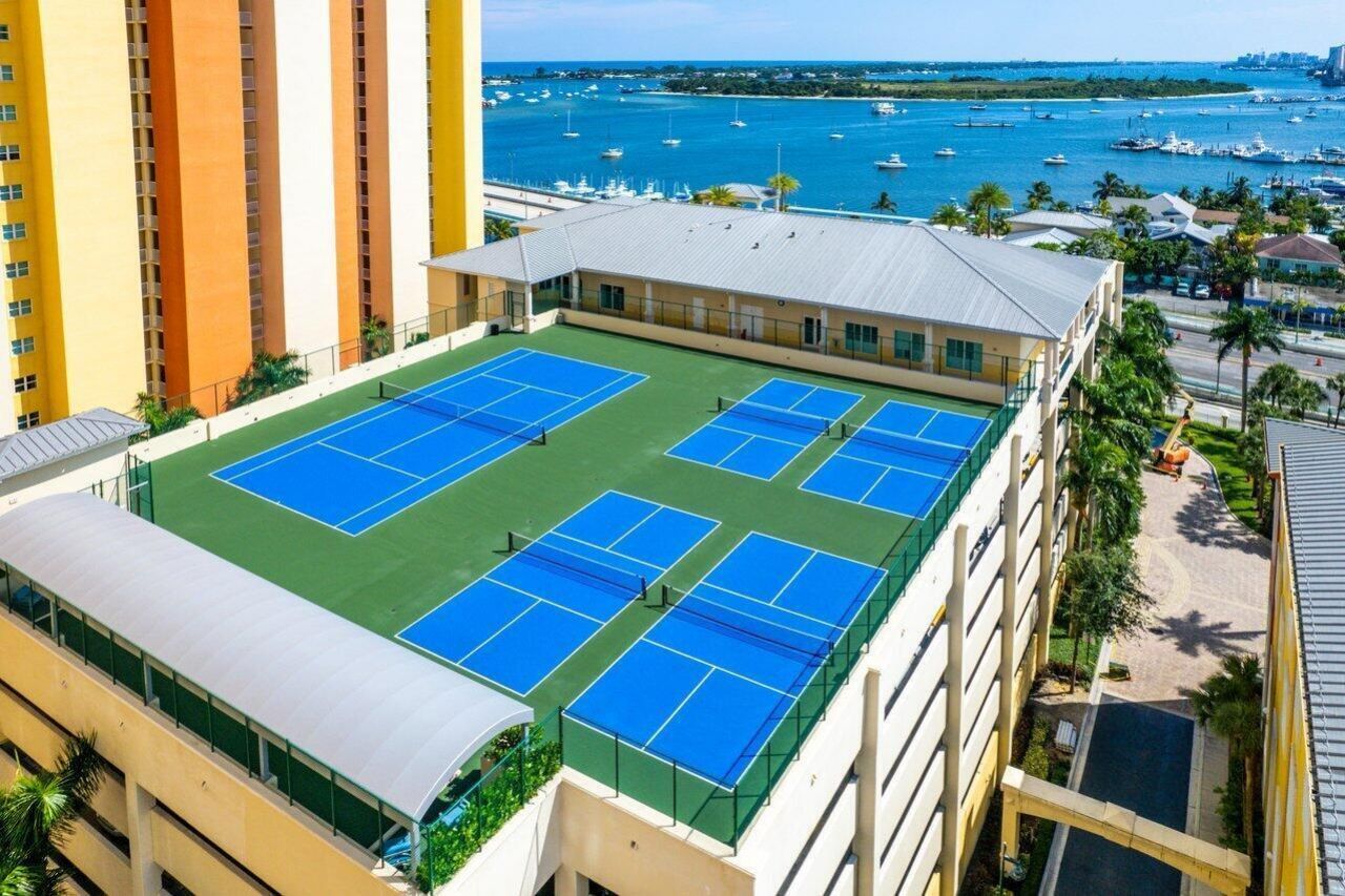 2650 Lake Shore Drive, Unit 1906, Riviera Beach, FL 33404 Photo