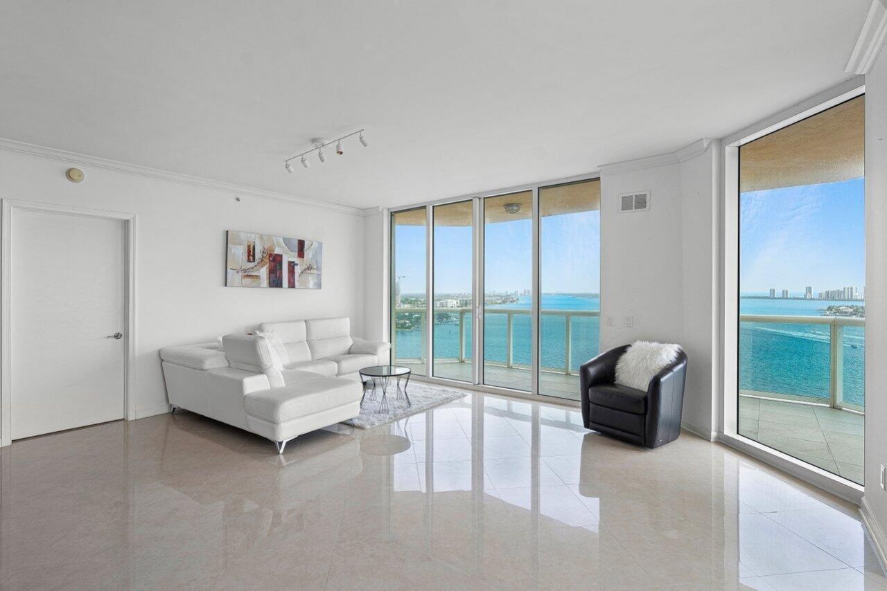 2650 Lake Shore Drive, Unit 1906, Riviera Beach, FL 33404 Photo