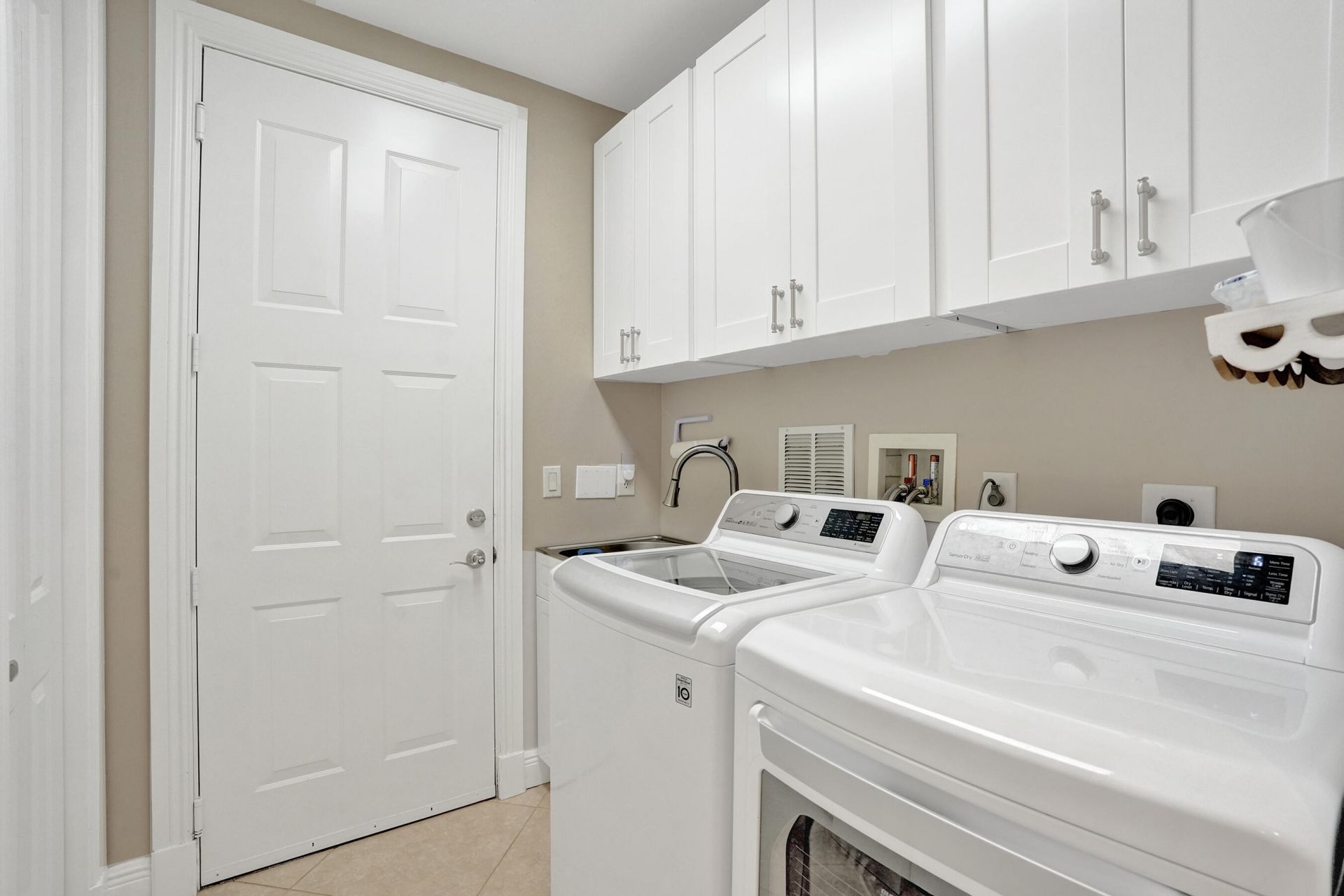 7570 Old Thyme Court, Unit 9C, Parkland, FL 33076 Photo