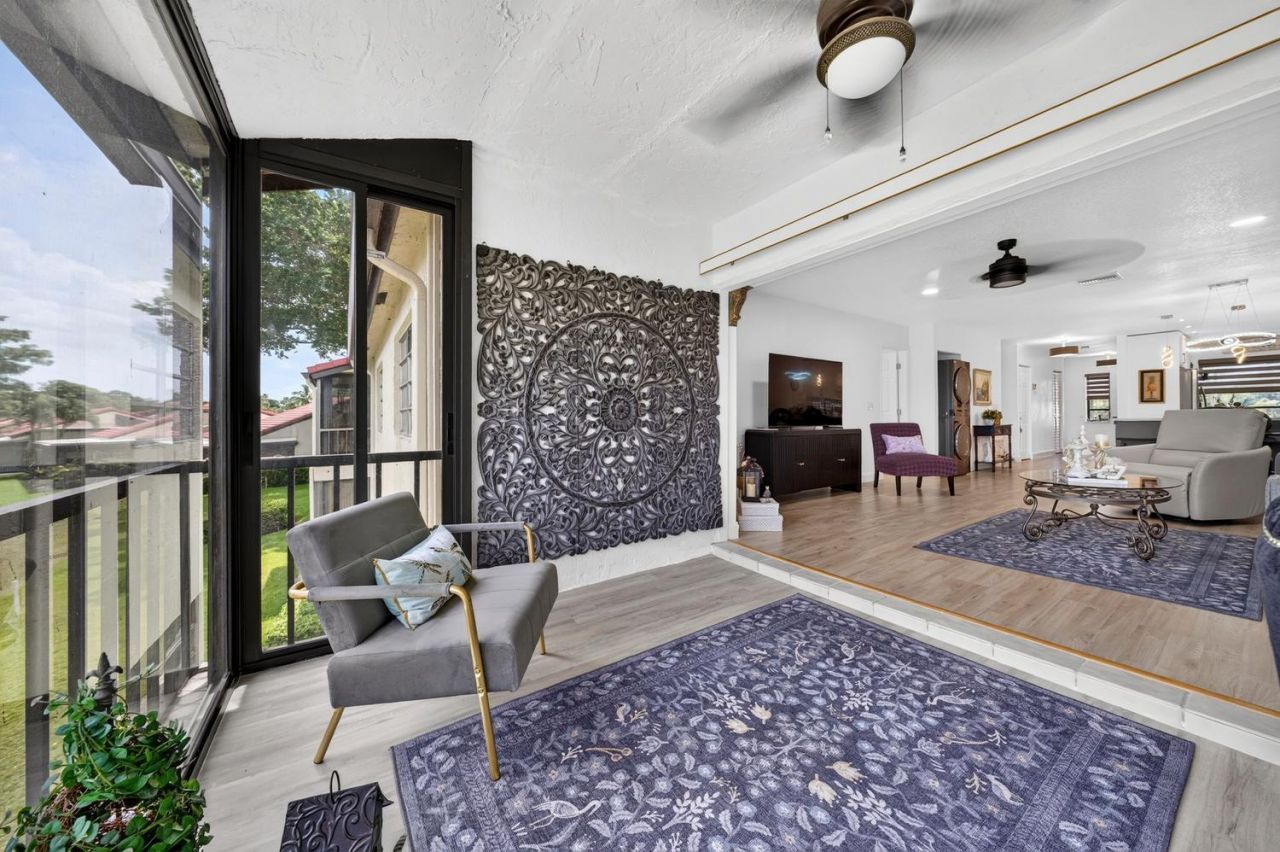 8425 Casa Del Lago, Unit H, Boca Raton, FL 33433 Photo