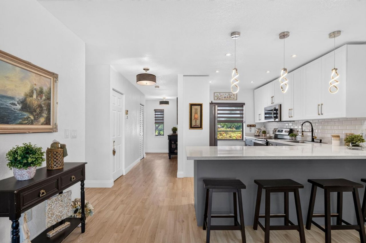 8425 Casa Del Lago, Unit H, Boca Raton, FL 33433 Photo