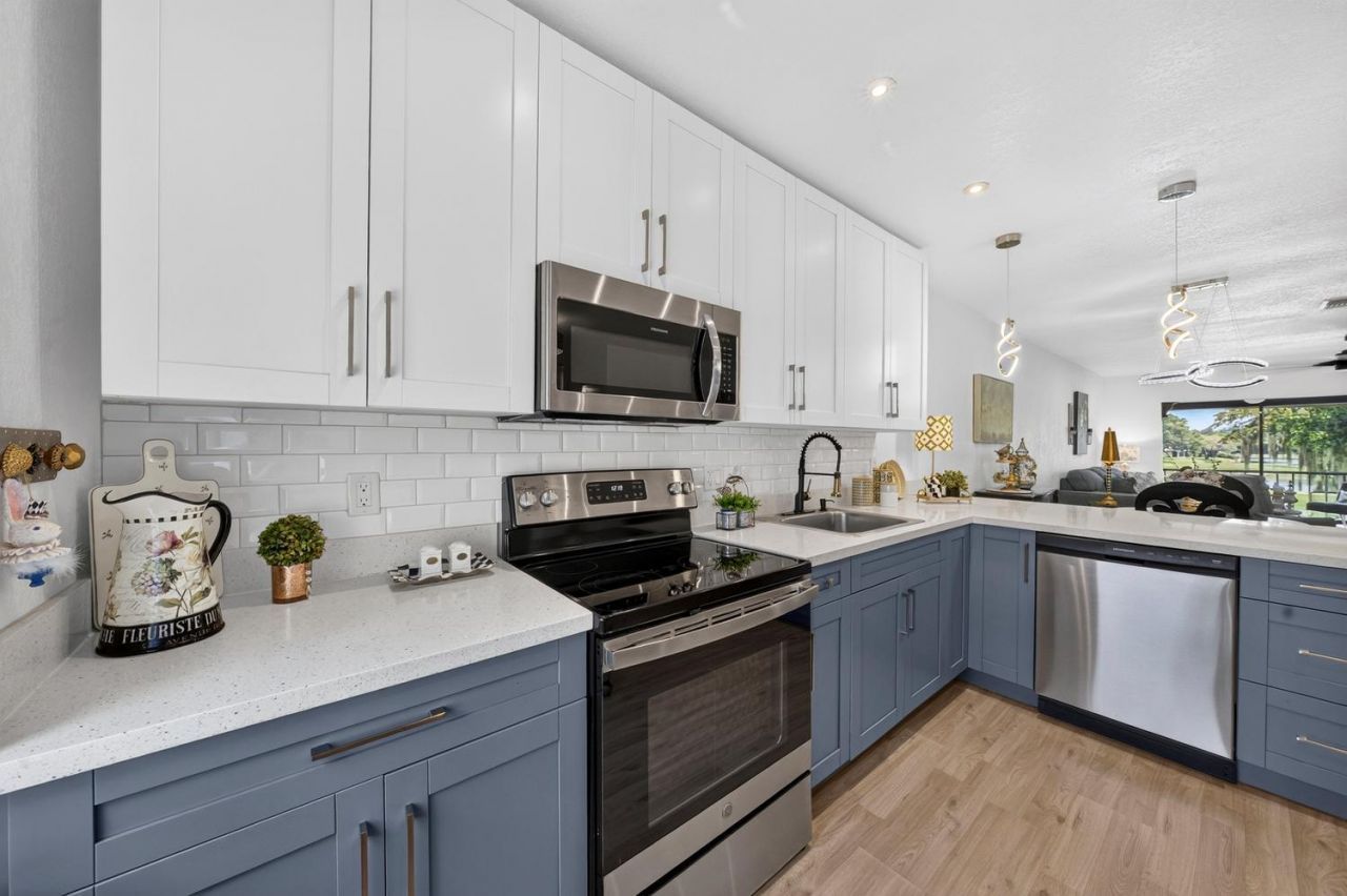 8425 Casa Del Lago, Unit H, Boca Raton, FL 33433 Photo