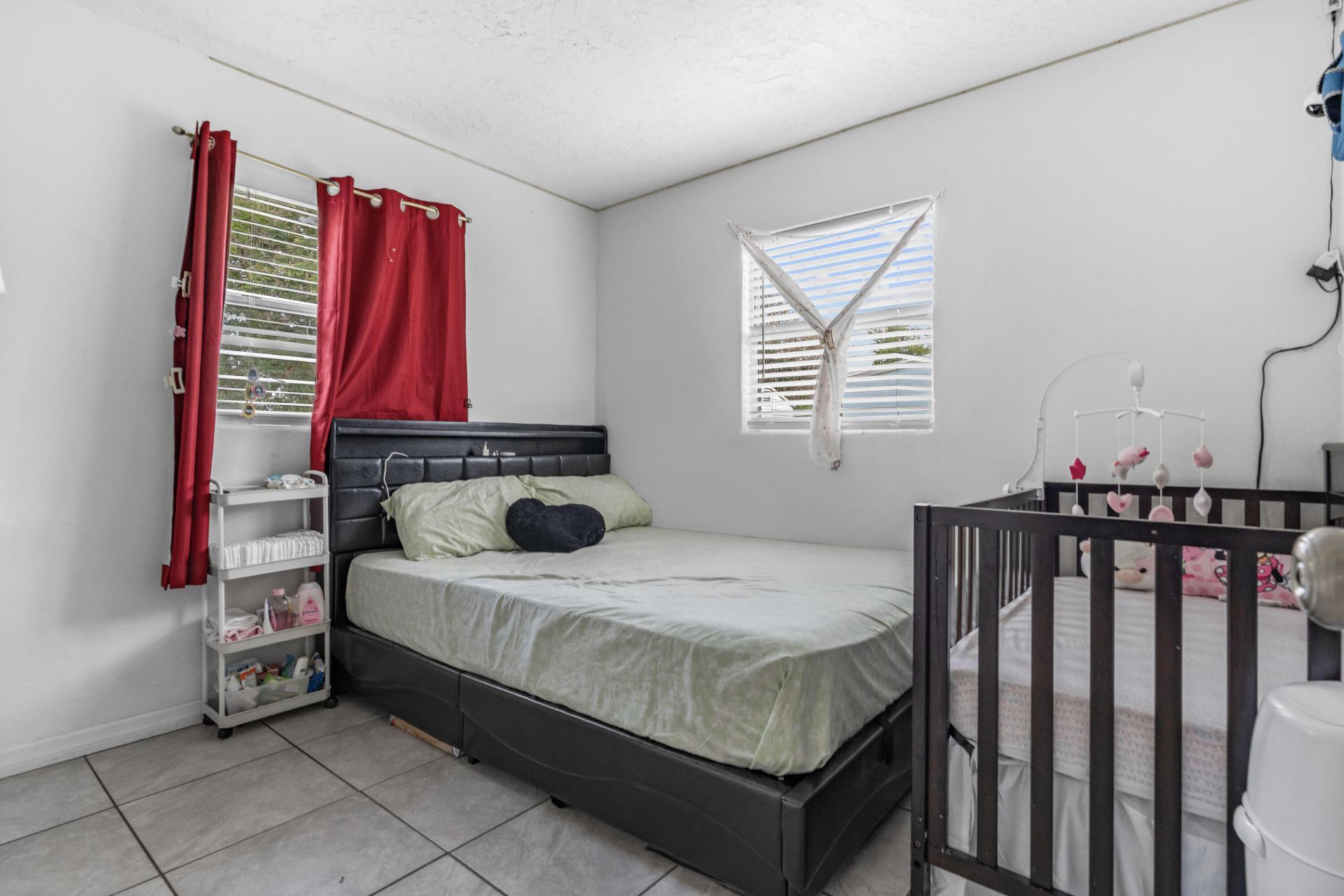 1810 N 16th Court, Fort Pierce, FL 34950 Photo