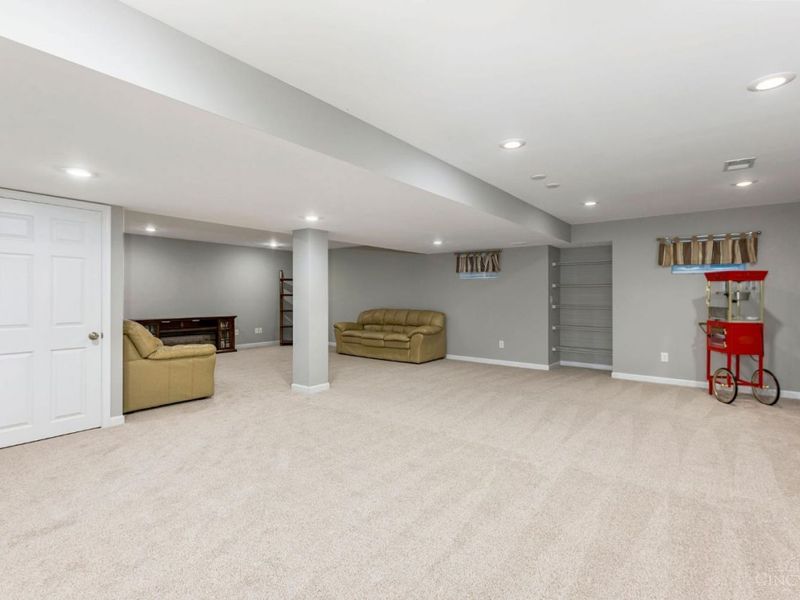 7367 Sussex Drive, West Chester, OH 45069 Photo 26