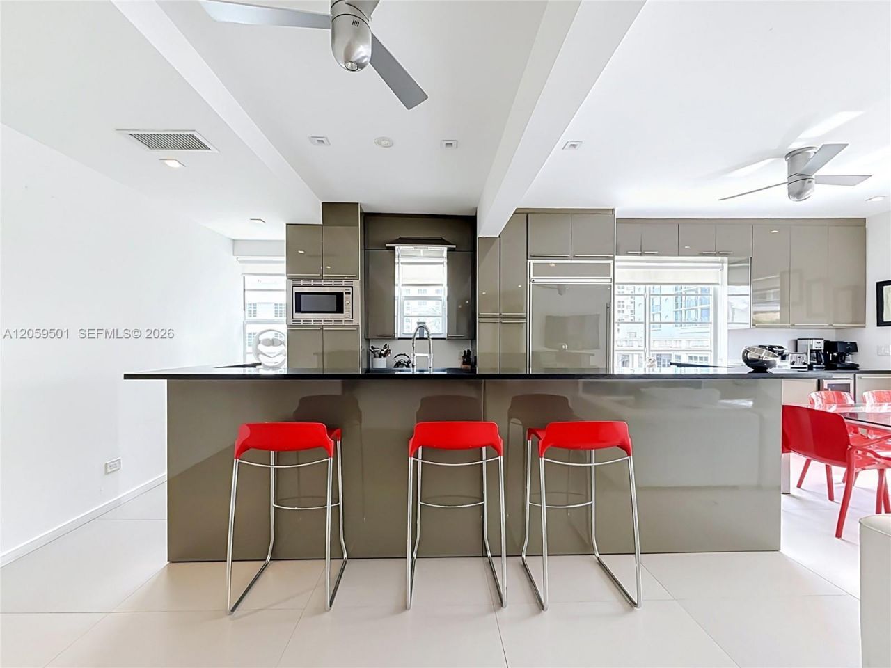 1460 Ocean Dr , Unit 404, Miami Beach, FL 33139 Photo