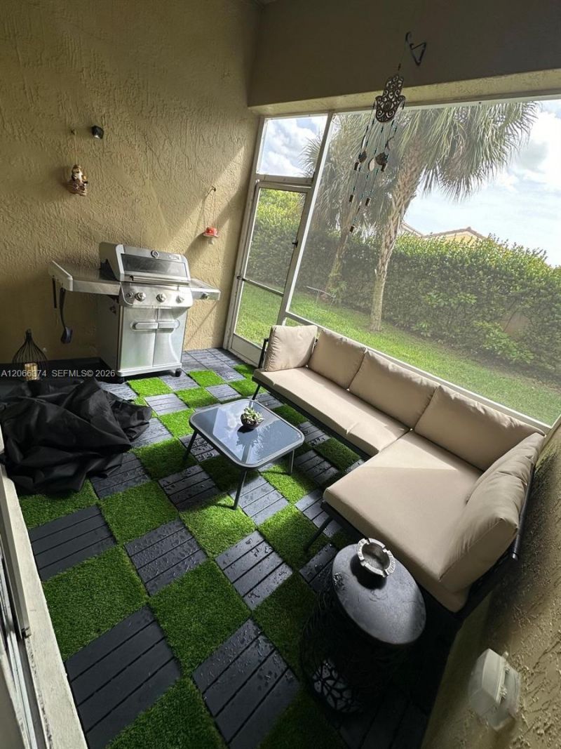 4254 SW 132nd Way , Miramar, FL 33027 Photo