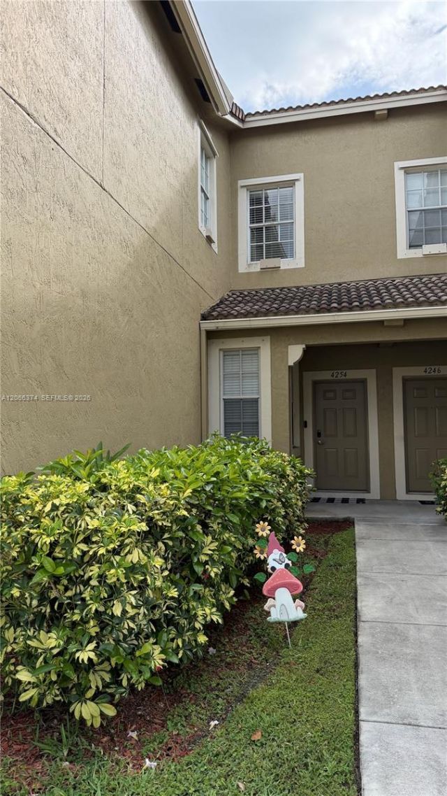 4254 SW 132nd Way , Miramar, FL 33027 Photo