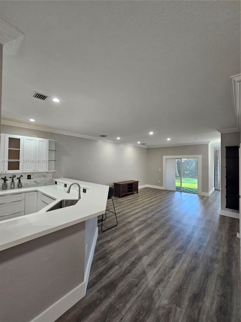 4254 SW 132nd Way, Miramar, FL 33027 Photo