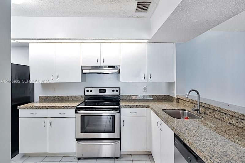 18830 NW 57th Ave , Unit 304, Hialeah, FL 33015 Photo
