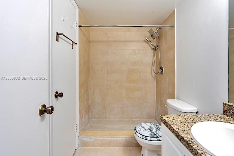 18830 NW 57th Ave , Unit 304, Hialeah, FL 33015 Photo
