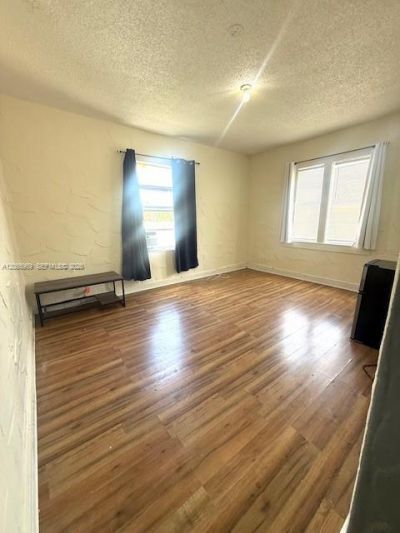 222 28th St, Unit 6, Miami Beach, FL 33140 Photo