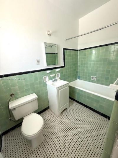 222 28th St, Unit 6, Miami Beach, FL 33140 Photo