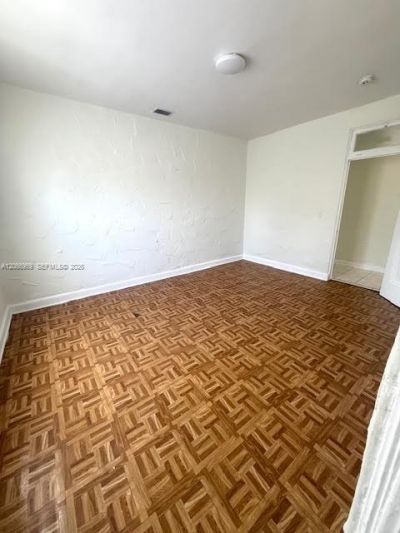 222 28th St, Unit 6, Miami Beach, FL 33140 Photo