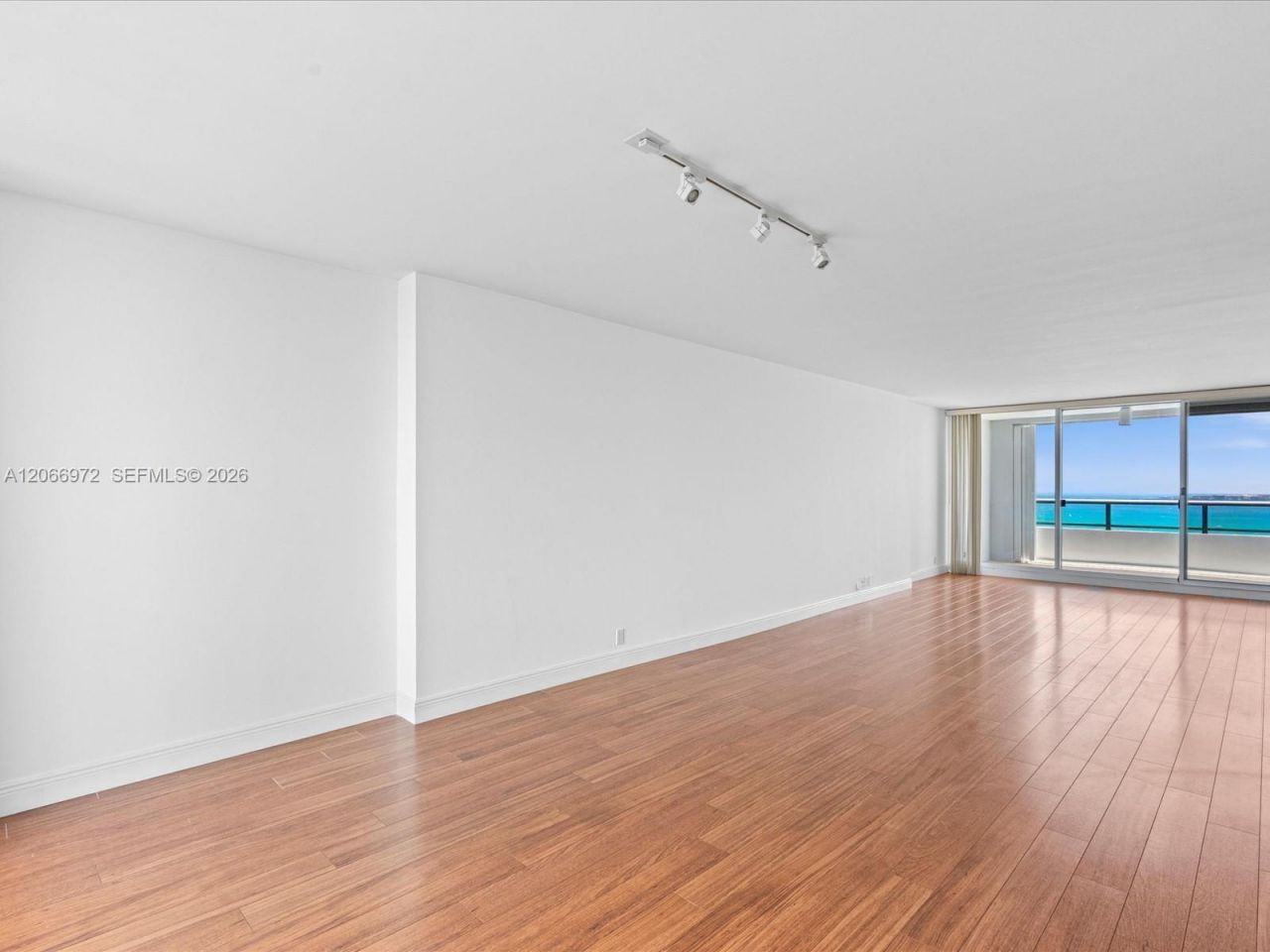 1541 Brickell Ave , Unit B3804, Miami, FL 33129 Photo