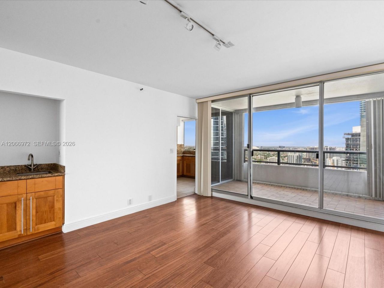 1541 Brickell Ave , Unit B3804, Miami, FL 33129 Photo