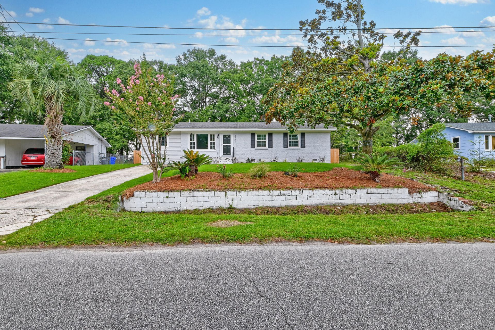 2660 Orchid Avenue Photo 11