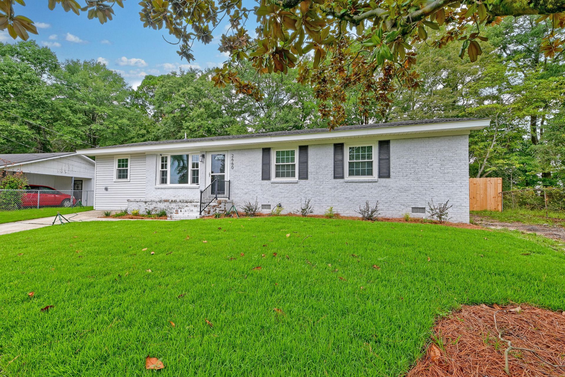 2660 Orchid Avenue Photo 12