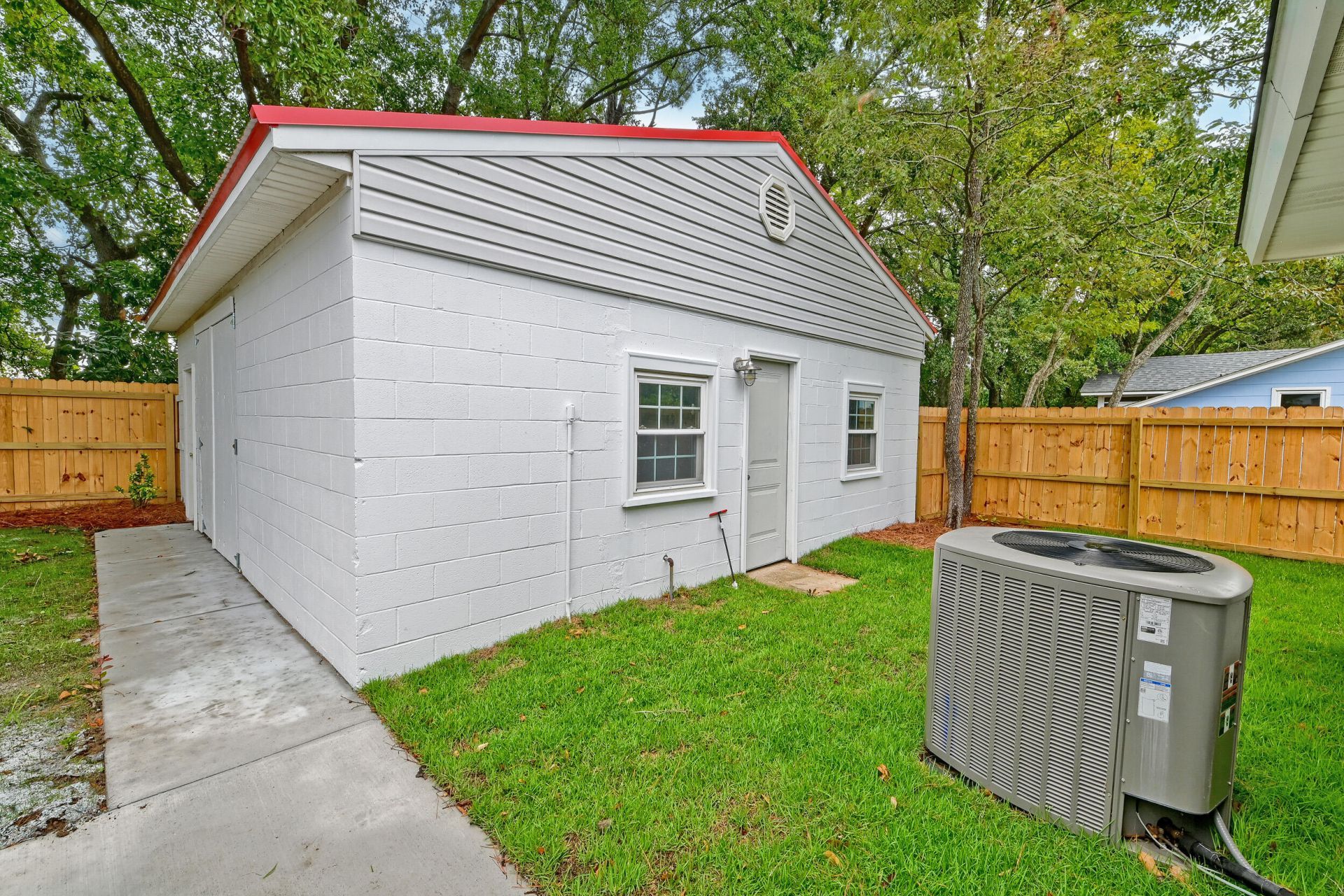 2660 Orchid Avenue Photo 29