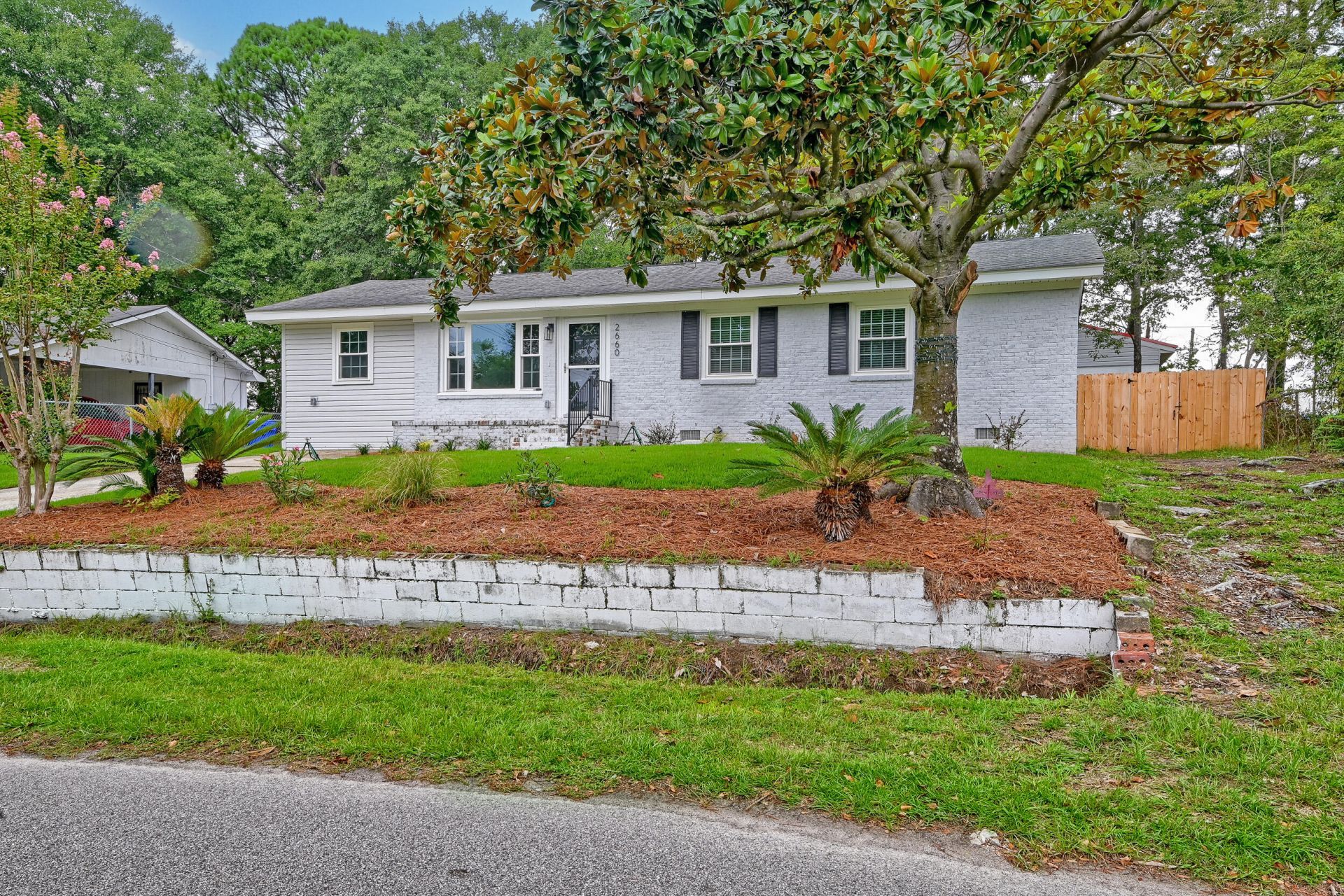 2660 Orchid Avenue Photo 34