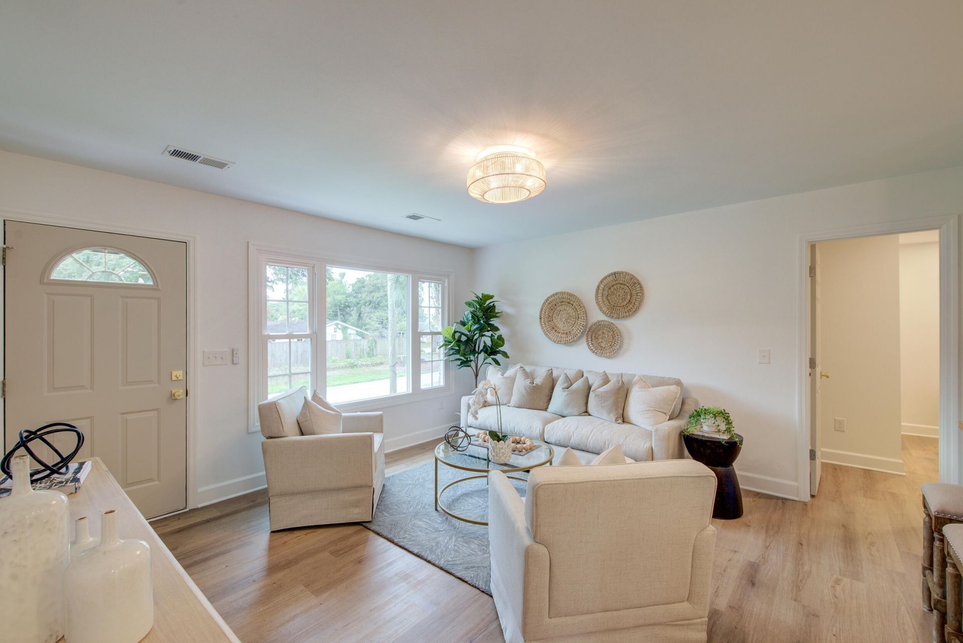 2660 Orchid Avenue Photo 35