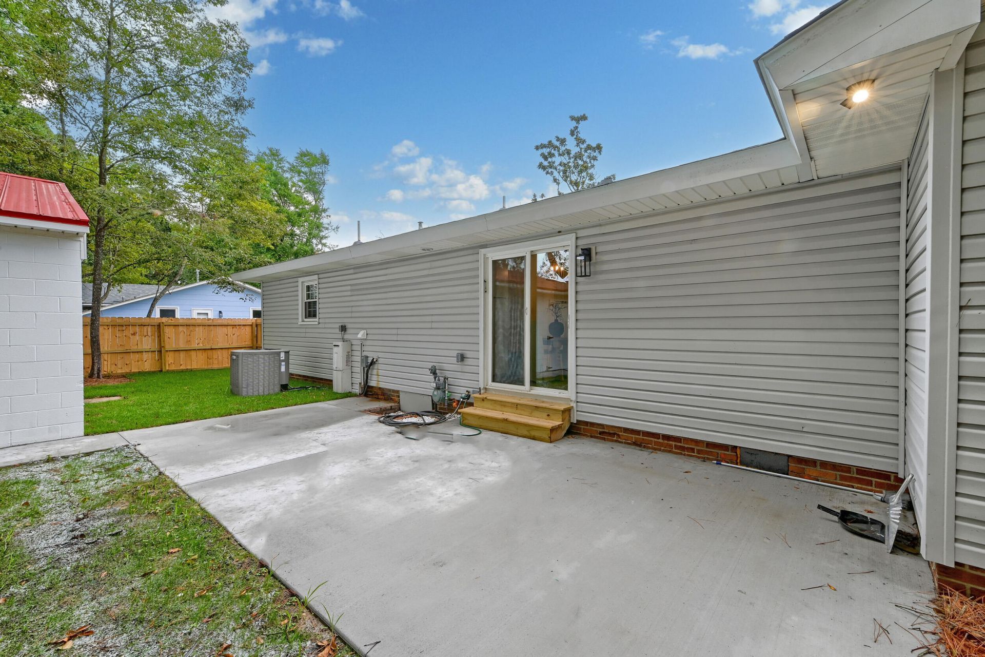 2660 Orchid Avenue Photo 7