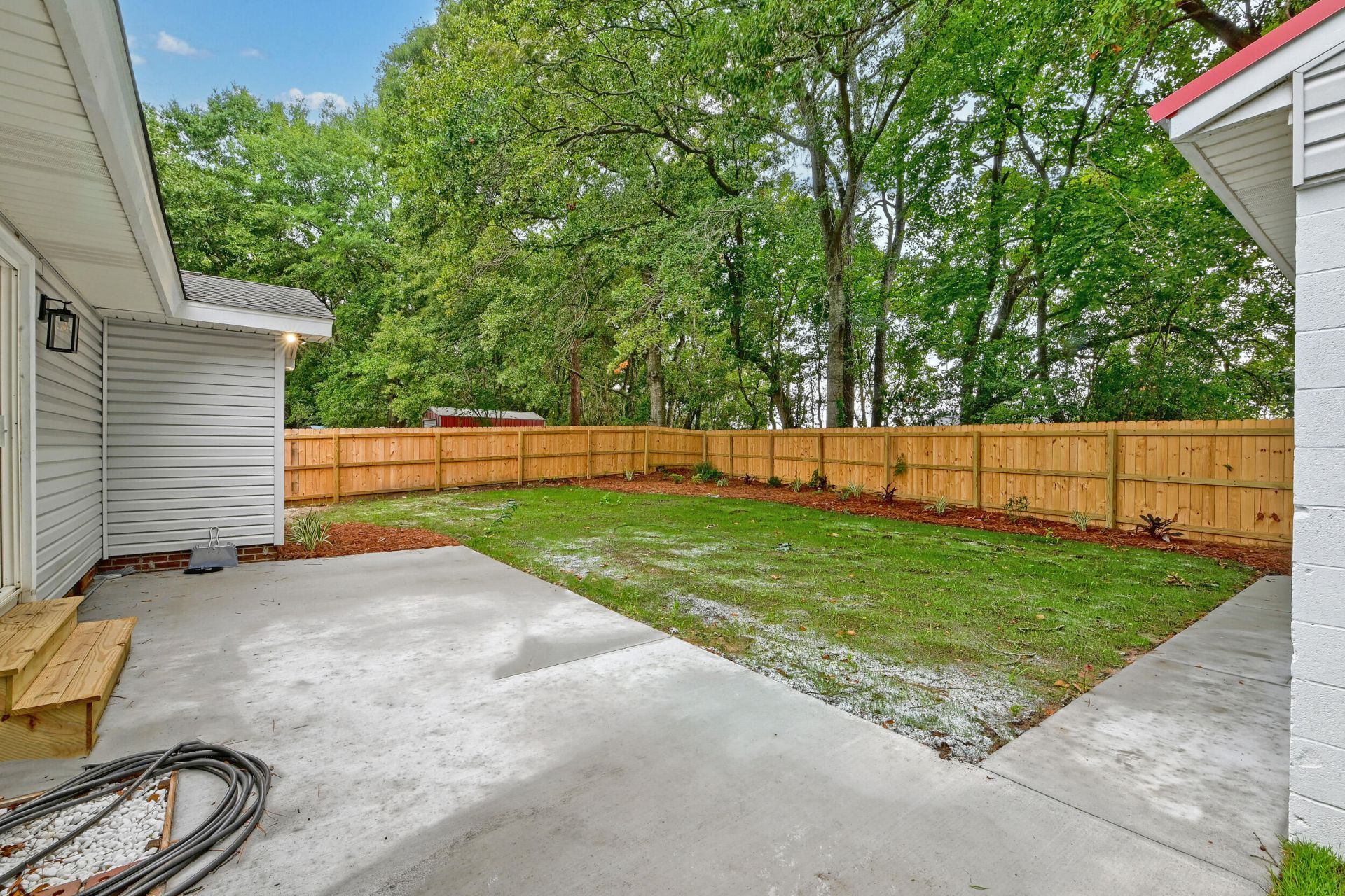 2660 Orchid Avenue Photo 8