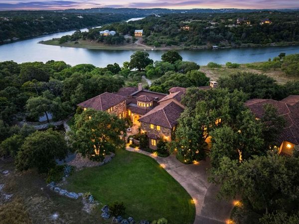 3220 Fall Creek Estates DR, Spicewood, TX 78669