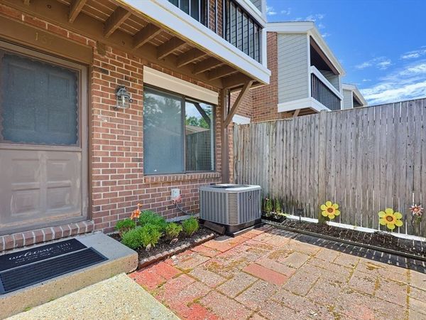 167 Greenbrook Dr, Unit 167, Stoughton, MA 02072