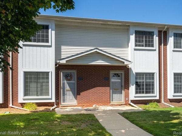 4949 Crooks Road, Royal Oak, Mi 48073