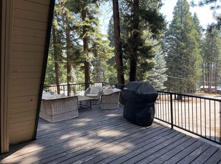 529 Spruce Circle, Lake Almanor, CA 96137 Photo