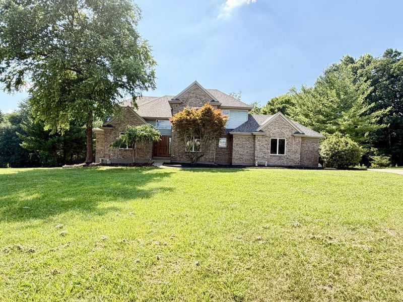 5569 Regal Ridge Drive, Burlington, KY 41005 Photo 2