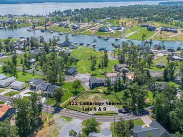 522 Cambridge Shores Drive Drive, Unit 8 & 9, Gilbertsville, KY 42044
