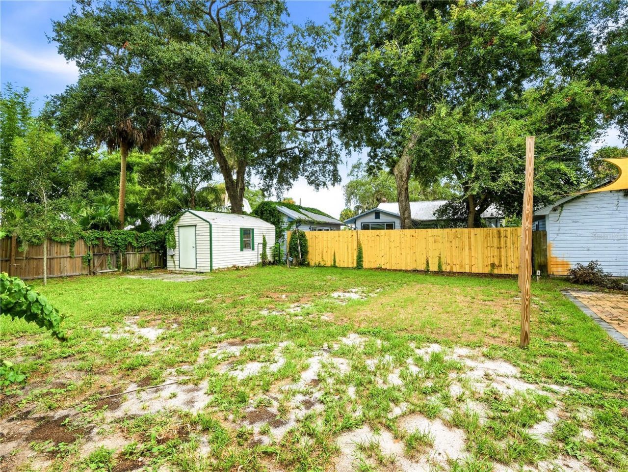 813 Live Oak Street, New Smyrna Beach, FL 32168 Photo