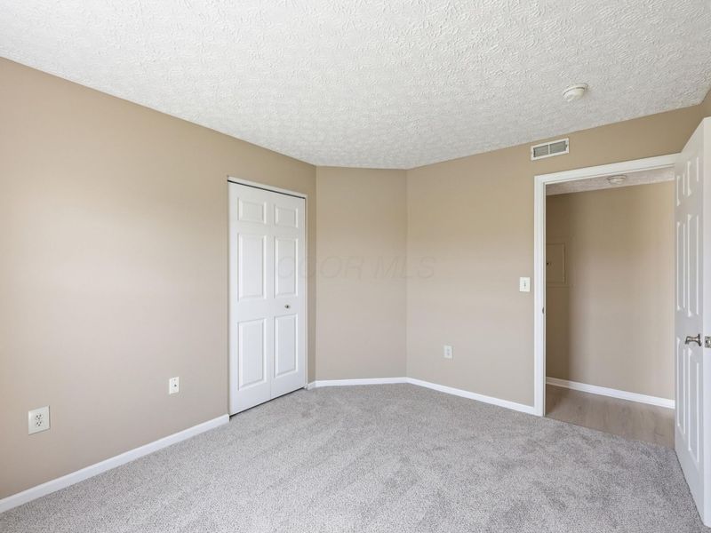 5395 Cypress Chase , Columbus, OH 43228 Photo 17