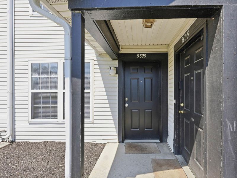 5395 Cypress Chase , Columbus, OH 43228 Photo 2