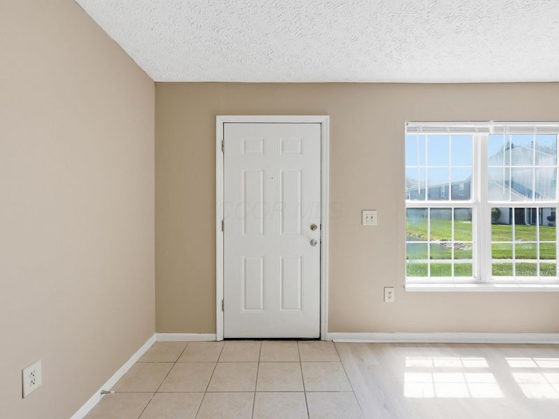 5395 Cypress Chase , Columbus, OH 43228 Photo 3