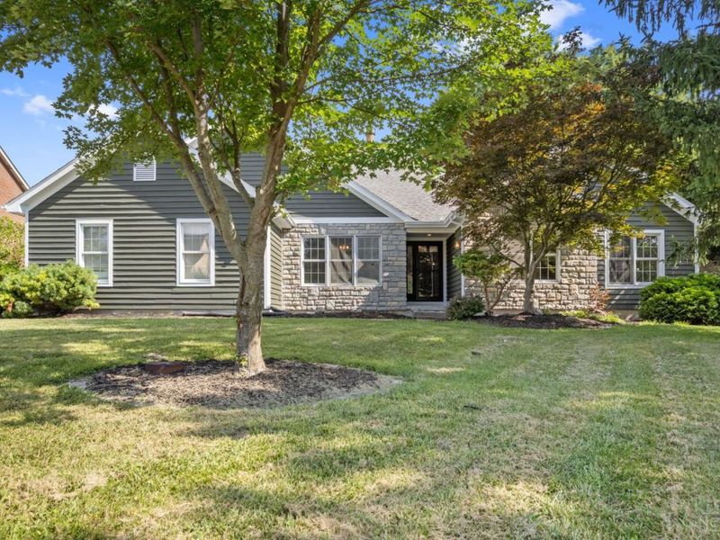 7147 Brightwaters Court, Liberty Township, OH 45011 Photo 2