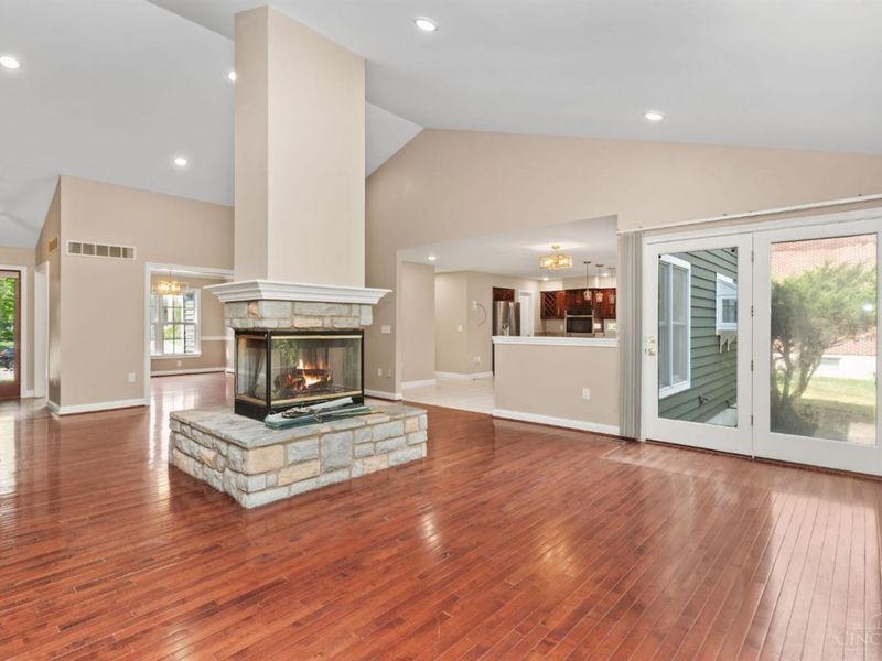 7147 Brightwaters Court, Liberty Township, OH 45011 Photo 7