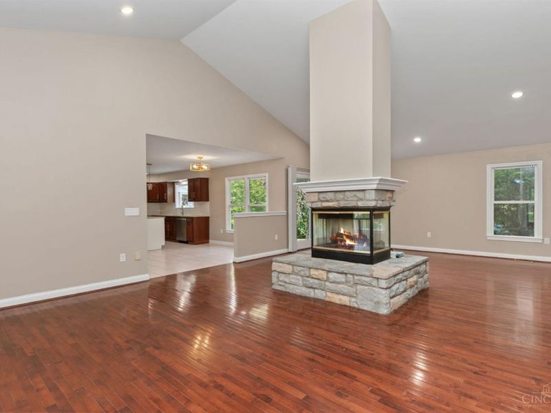 7147 Brightwaters Court, Liberty Township, OH 45011 Photo 8
