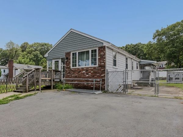 42 B St, Lynn, MA 01905