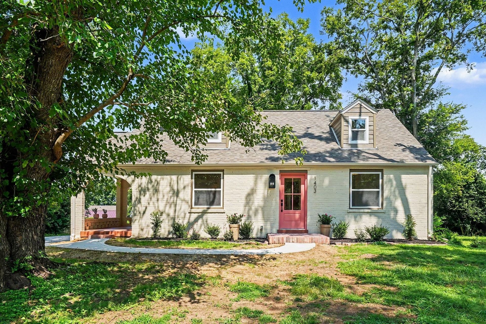 1403 Hemlock Ave, Nashville, TN 37216 Main Photo