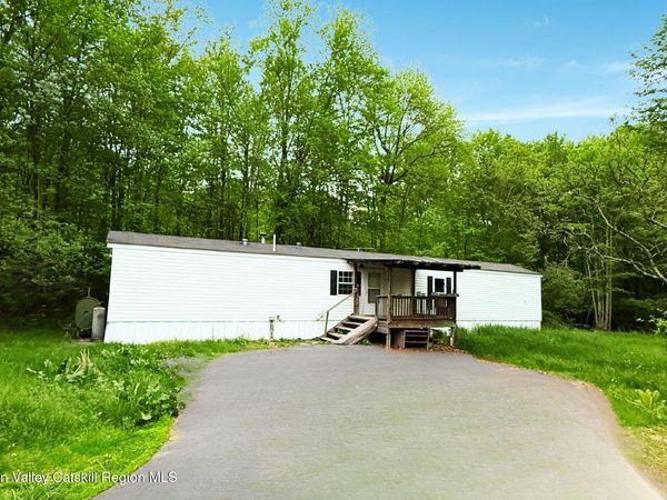 93 Wynkoop Drive, Kerhonkson, NY 12446